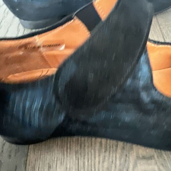 Think! Mary Jane Shoes Women Size 40/10 Black & Blue Suede Round Toe Slip On - Picture 2 of 9